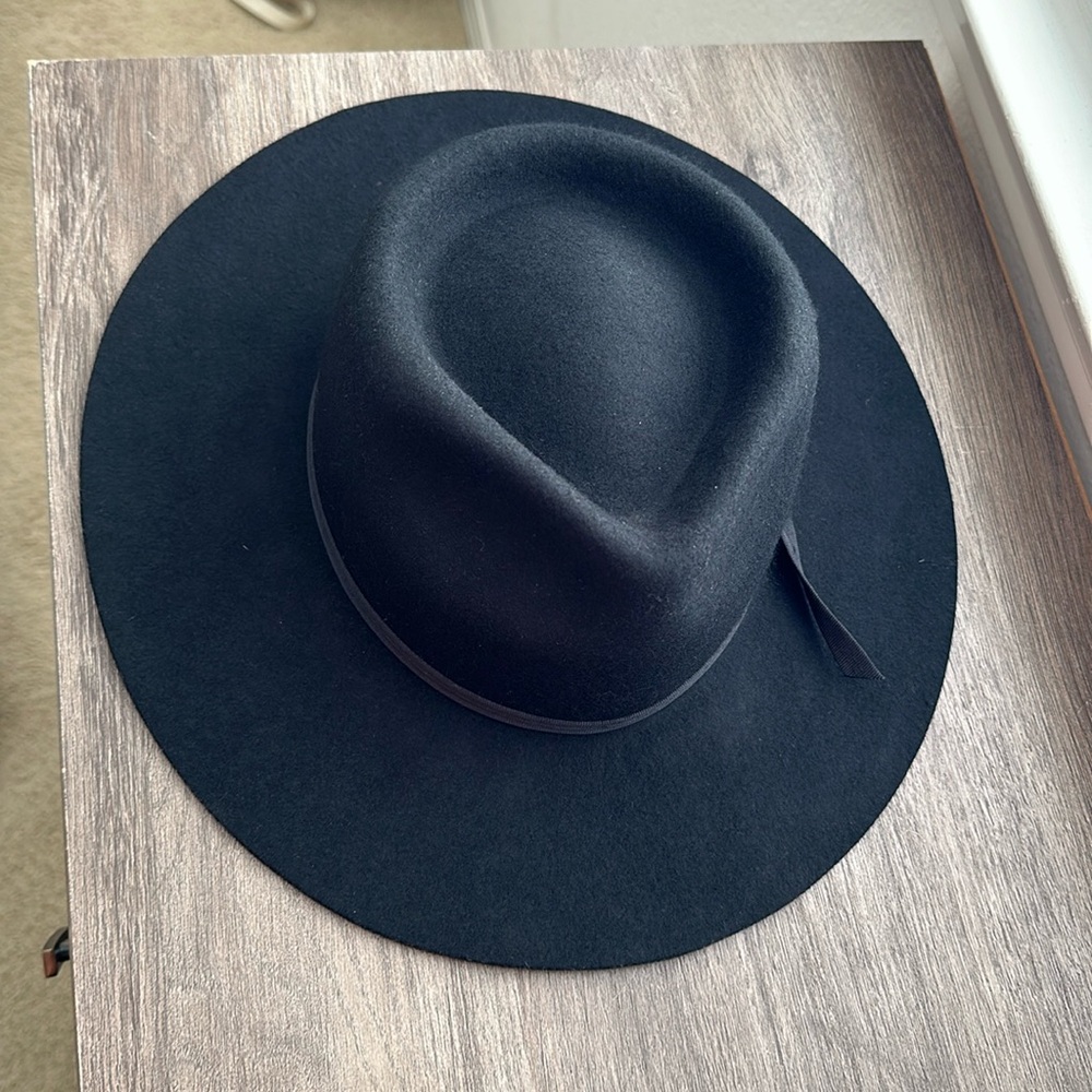 Lack of Color Hat